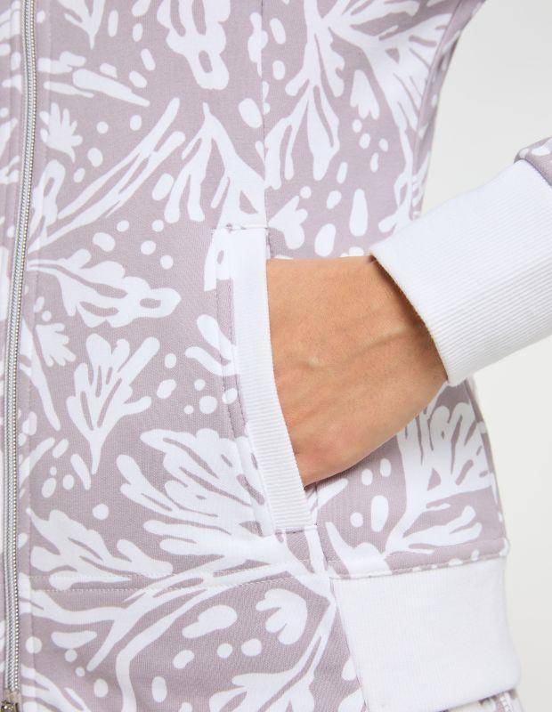 Joy Sportswear Jacke NEDA Gemütliche Sweatjacke mit Allover-Print Nur noch ein Tag übrig