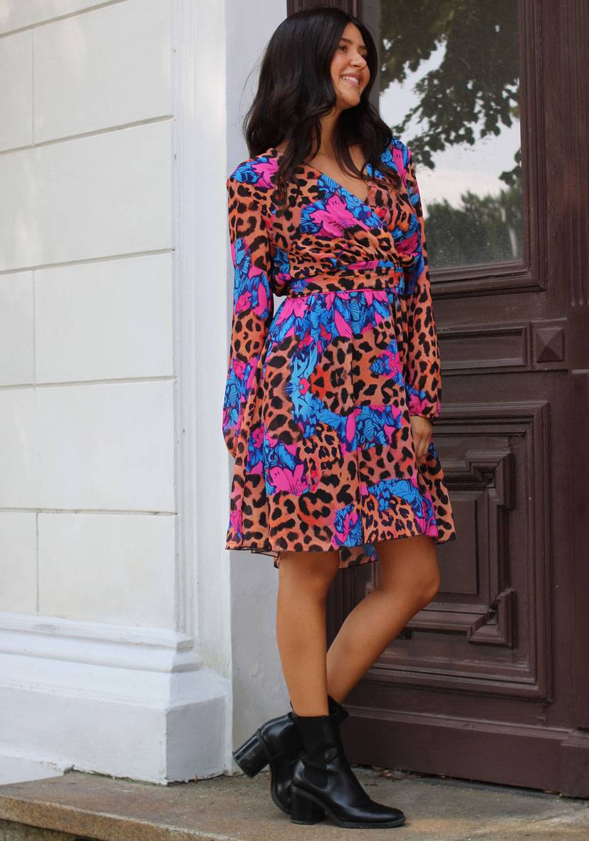 Miss Goodlife Dress Colorful Leo Short Schlussverkauf