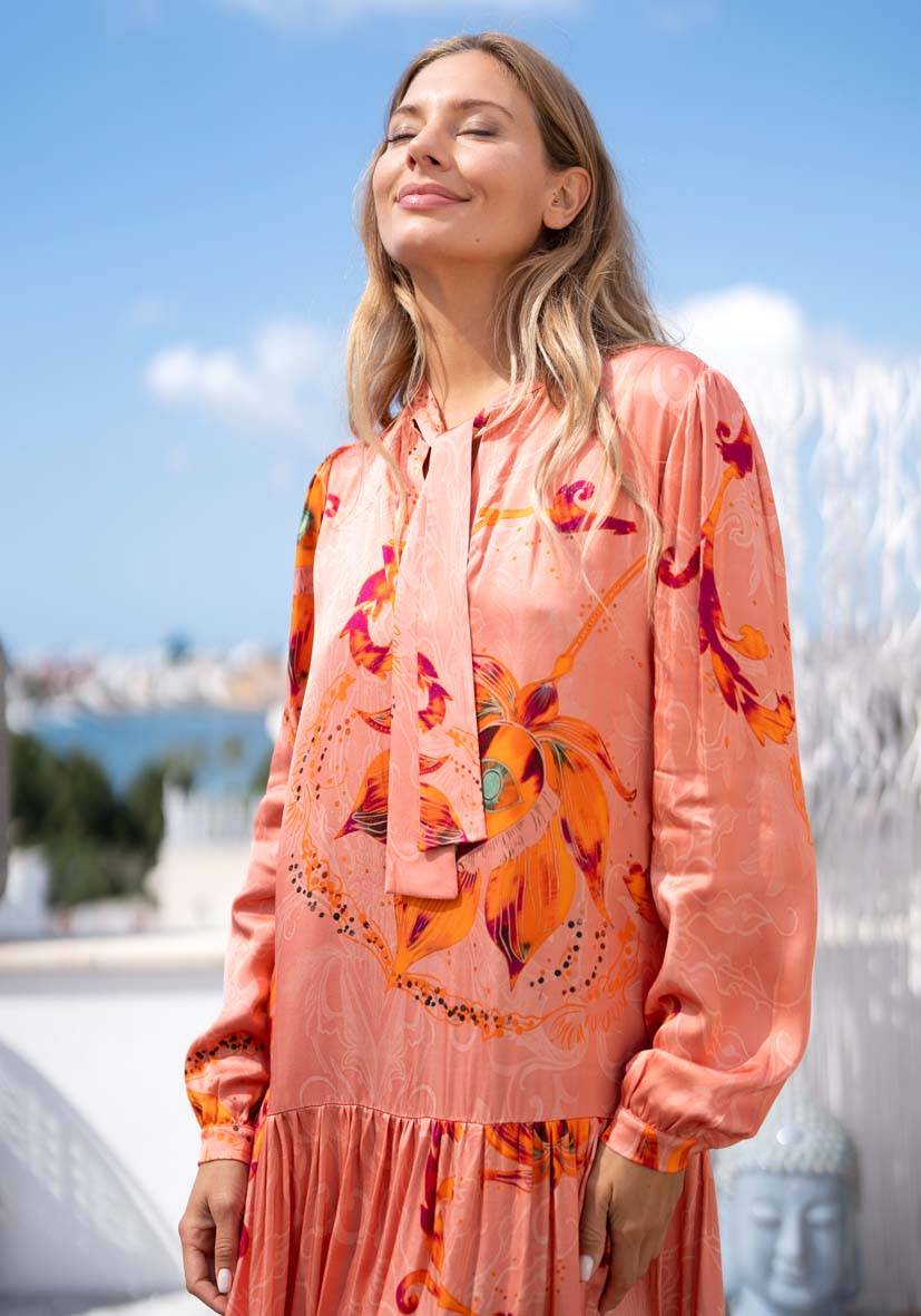 Miss Goodlife Dress Orange Flowers Großer Ausverkauf