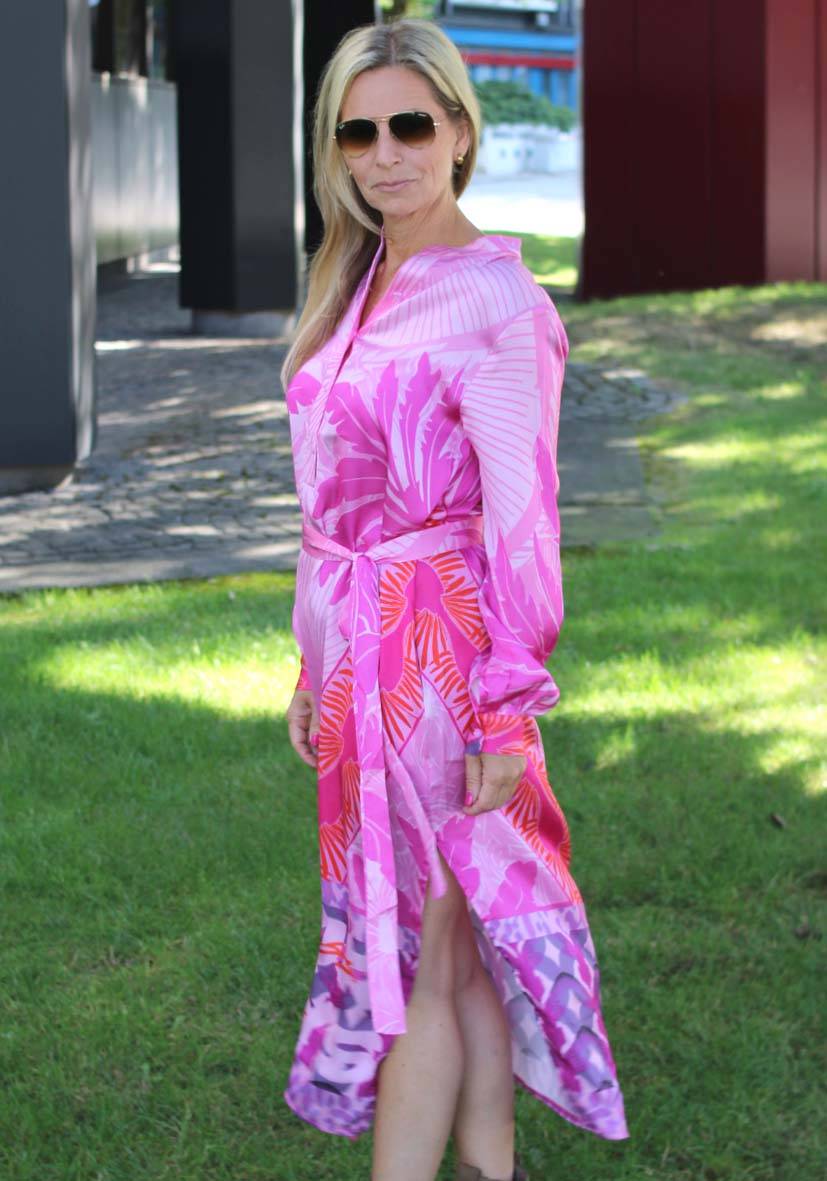 Miss Goodlife Dress Happiness Lovers Midi Saisonschlussverkauf