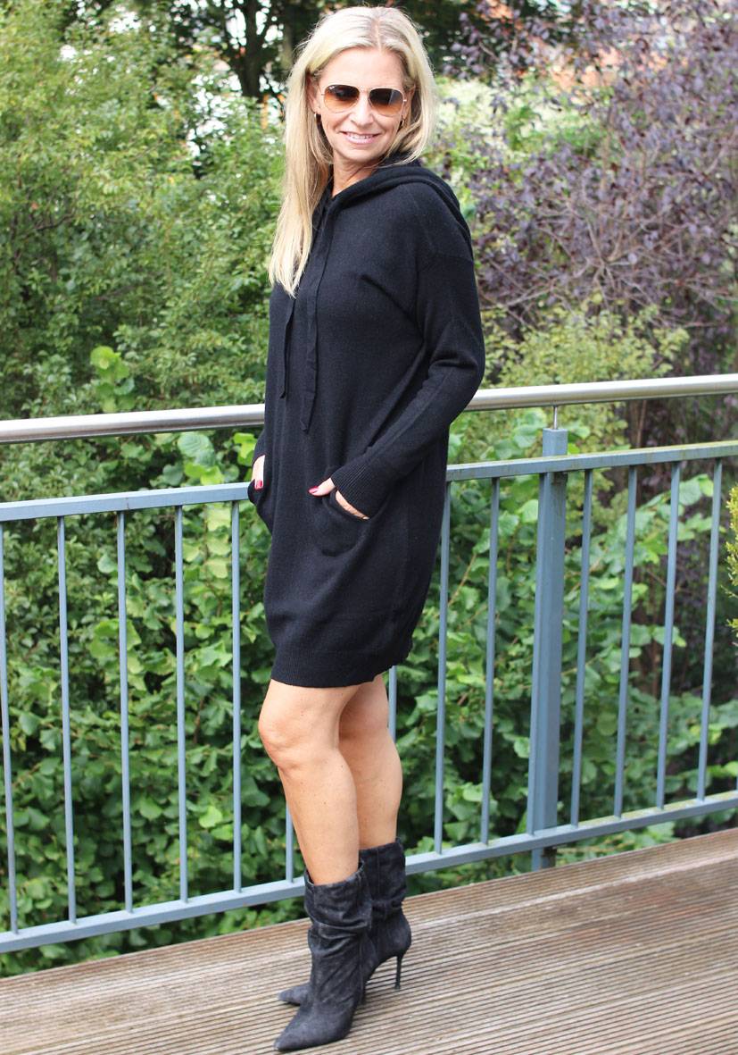 Miss Goodlife Dress Knitted Hoodie Pockets – black Valentinstagsangebot