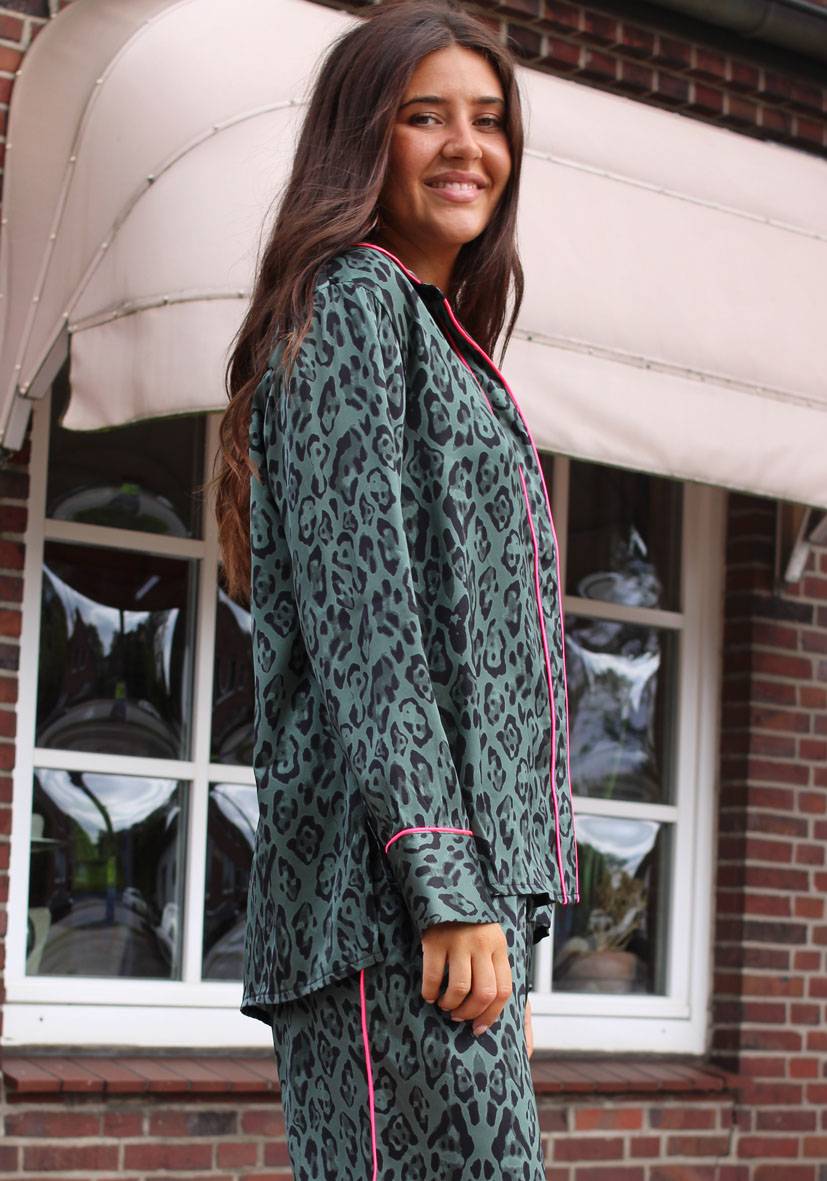 Miss Goodlife Bluse Leo Love – green VIP-Rabatte