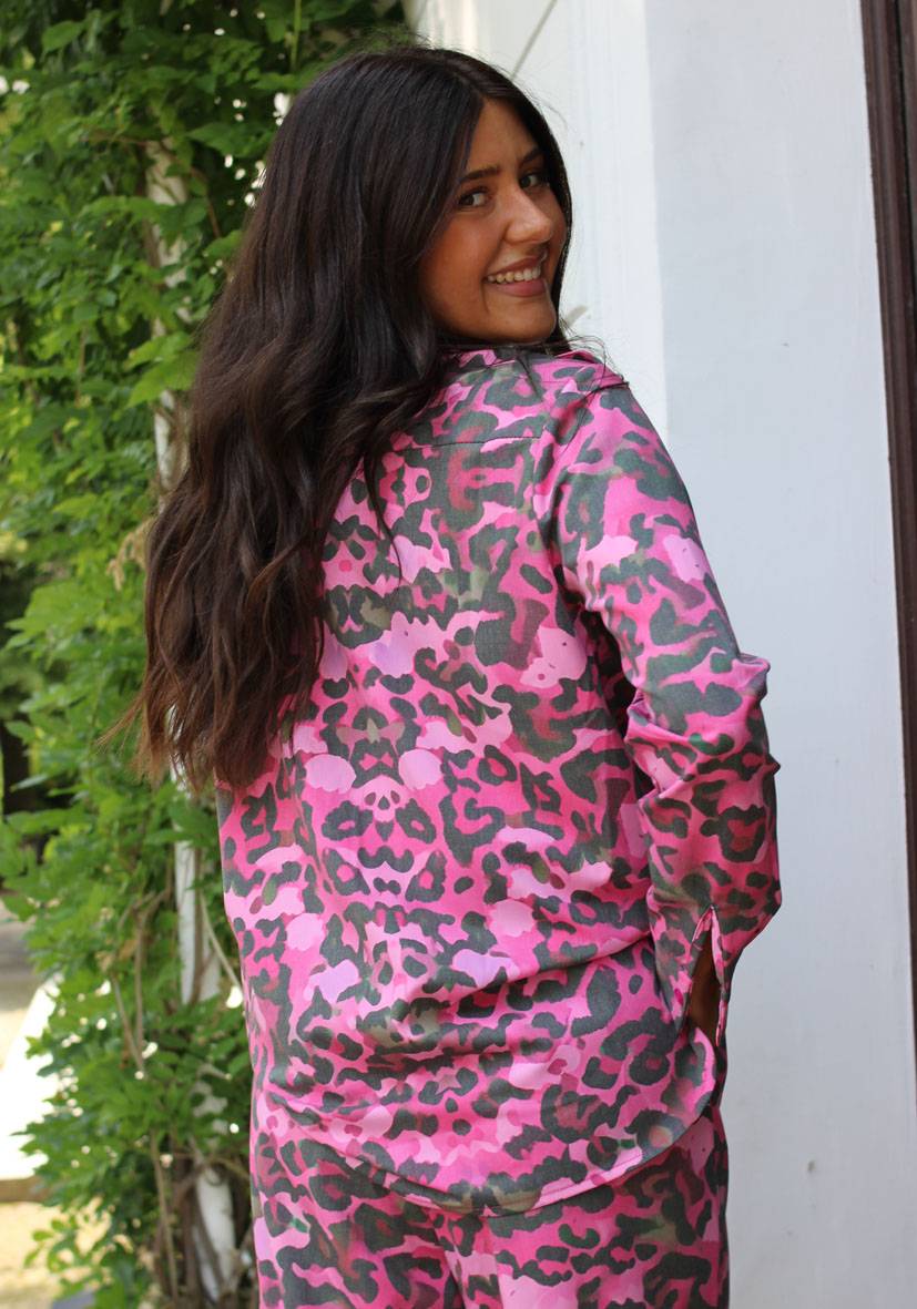 Miss Goodlife Bluse Fancy Leo – pink JETZT KAUFEN