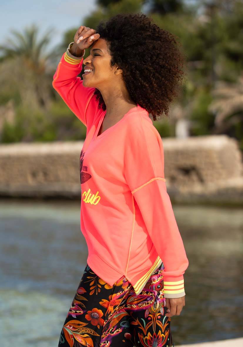 Miss Goodlife V-Neck Good Energy Namasté Strass – neonpink zollfrei