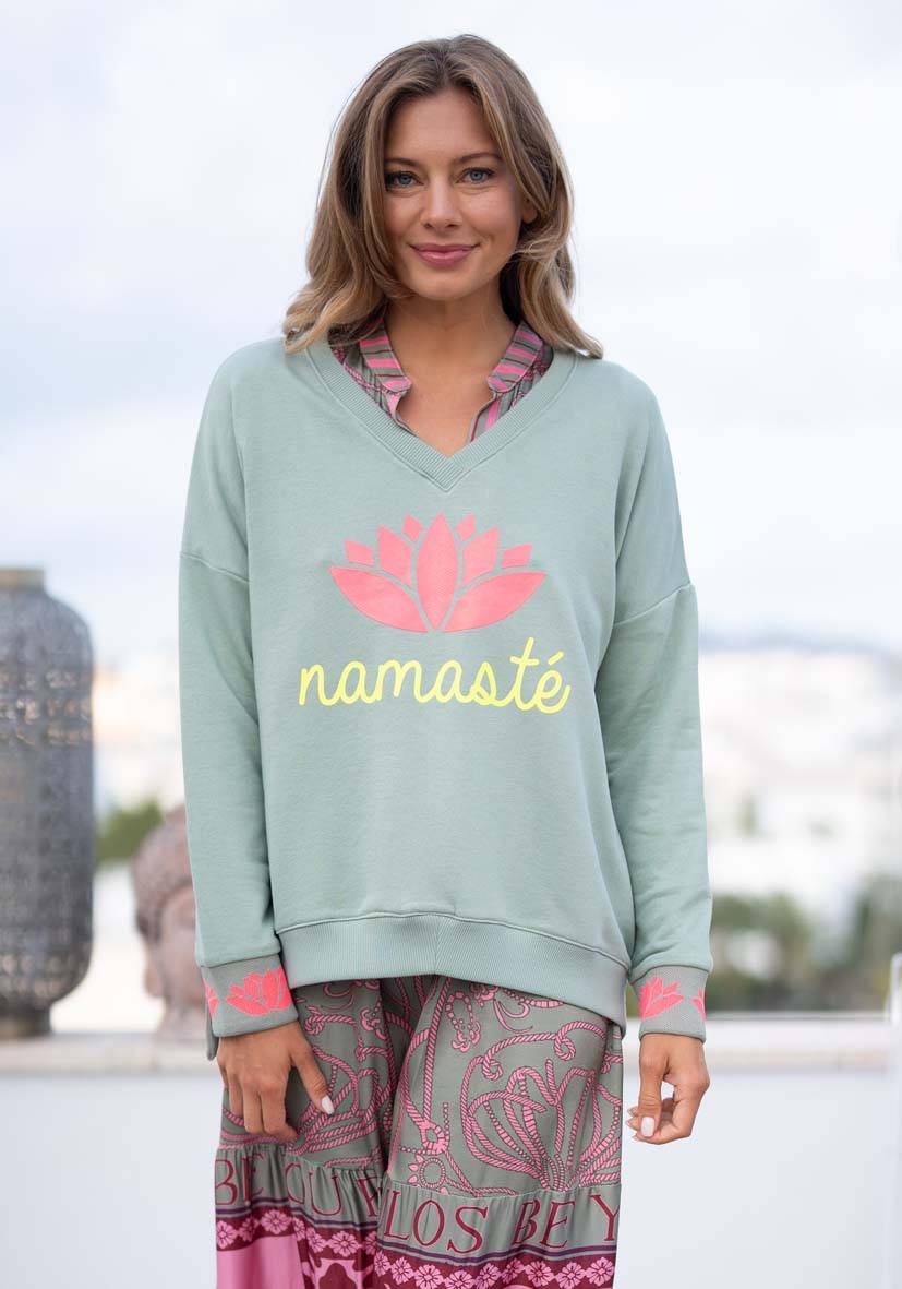 Miss Goodlife V-Neck Namasté – almond Online