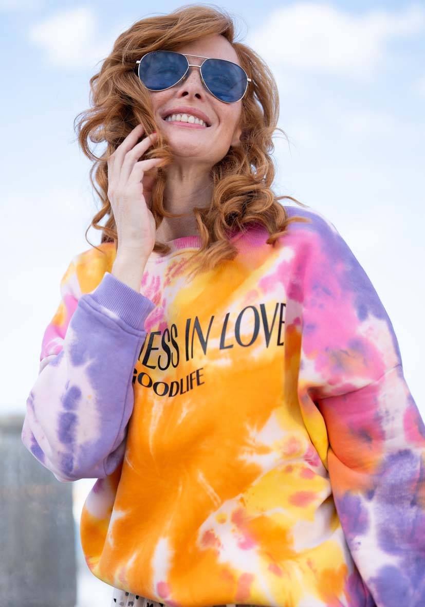 Miss Goodlife Roundneck Roundneck Happiness Love – Batik rose im Angebot
