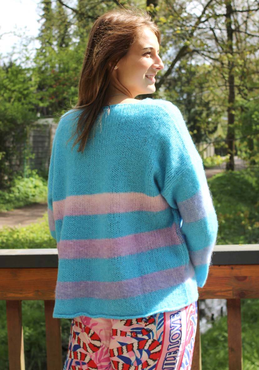 Miss Goodlife Pullover mit multicolor Stripes – lightblue Super Sparpreis