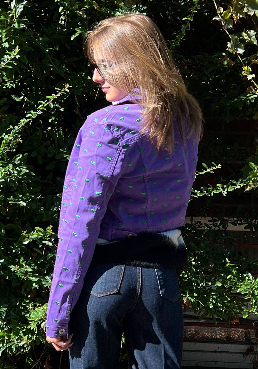 Miss Goodlife Kurze Jeansjacke Hearts – lila Begrenzt auf 3 Tage