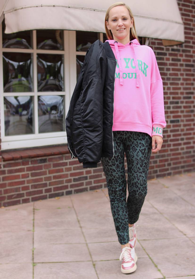 Miss Goodlife Jog-Pants Fancy Leo – green Blitzangebot