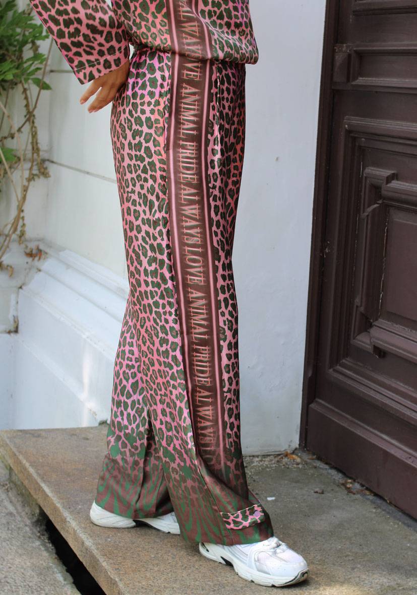 Miss Goodlife Pants Always love Leo VIP-Rabatte