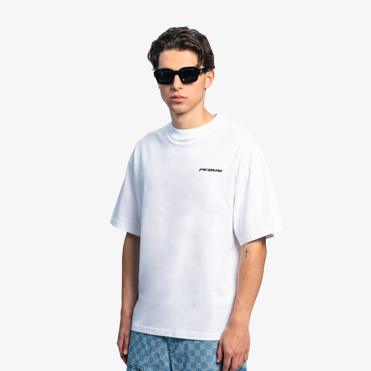 Pequs Plágia Chest Logo T-Shirt Letzte 2 Tage