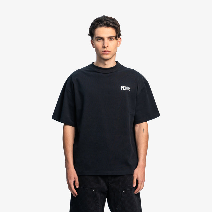 Pequs Chest Logo T-Shirt Sonderangebot der Fabrik