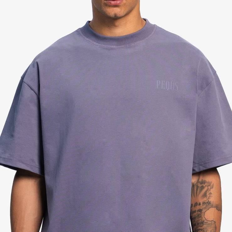 Pequs Chest Logo T-Shirt im Angebot