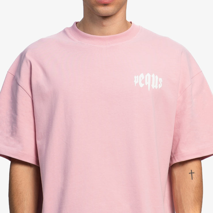 Pequs Mythic Chest Logo T-Shirt Begrenzte Freigabe
