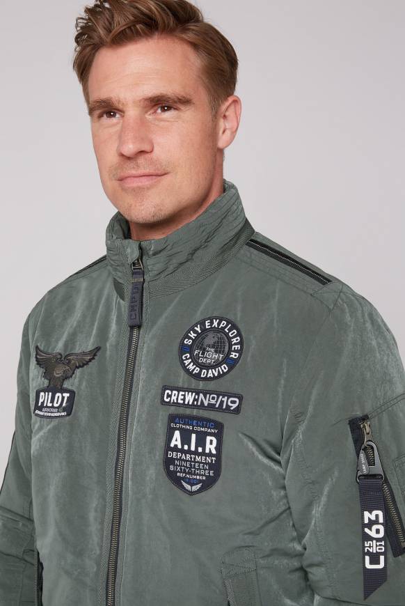 Soccx Wattierter Fliegerblouson mit Patches khale green Begrenztes Angebot