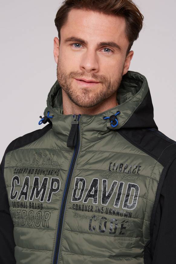 Soccx 2-in-1 Softshelljacke mit abtrennbaren Ärmeln forest khaki / black Exklusivangebot