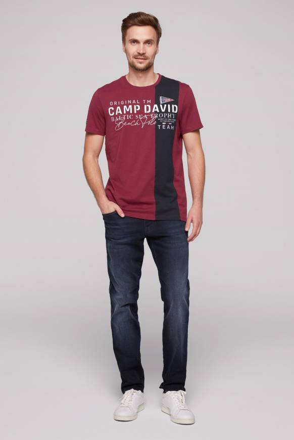 Soccx T-Shirt mit Color-Blocking und Artwork burgundy Blitzangebot