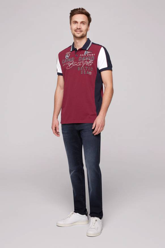 Soccx Pikee-Polo mit Color-Blocking und Artwork burgundy Bis zu 65% Rabatt