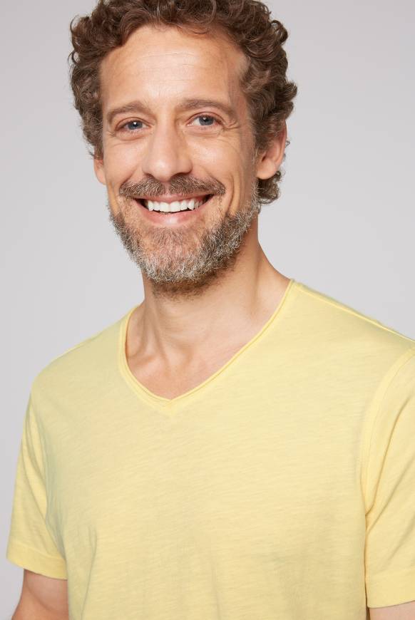 Soccx Basic T-Shirt V-Neck mit Used-Kante sun Meist gekauft