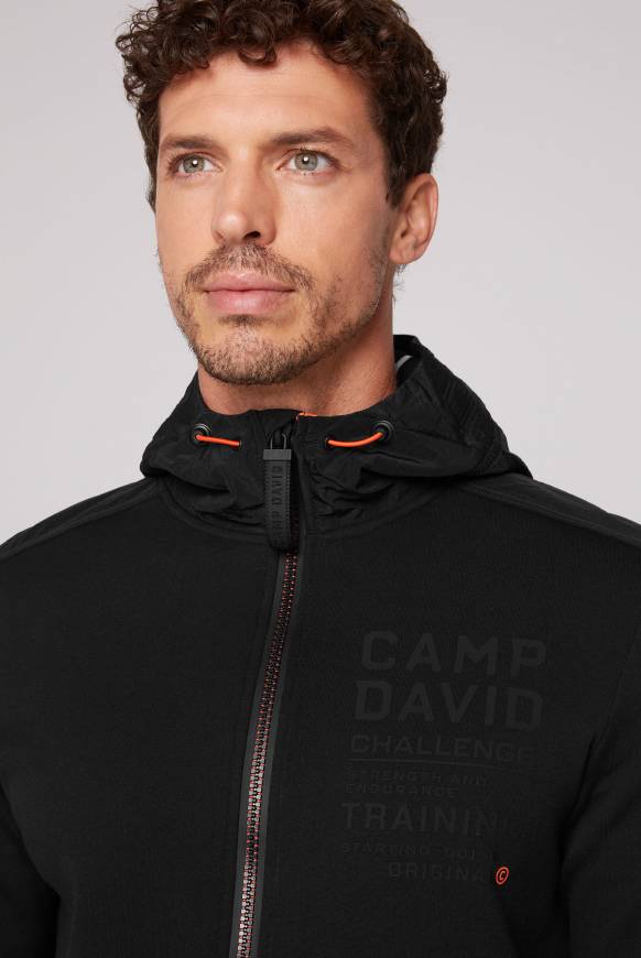 Soccx Kapuzensweatjacke im Materialmix mit Rubber Prints black Neuheiten