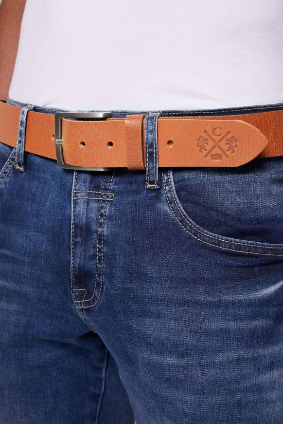 Soccx Ledergürtel mit matter Dornschließe cognac im Angebot