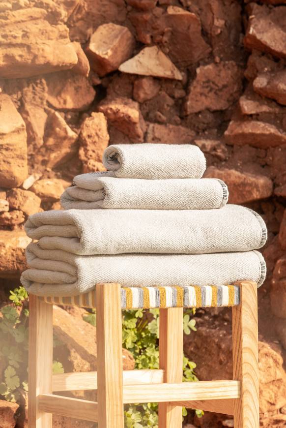 Soccx Badehandtuch mit Logo-Saum 70 x 140 cm natur Online Shopping