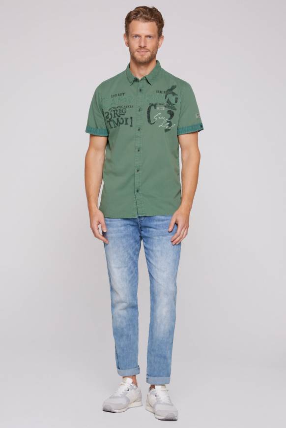Soccx Leichtes Kurzarmhemd mit Label-Applikationen green beat Tägliche Deals