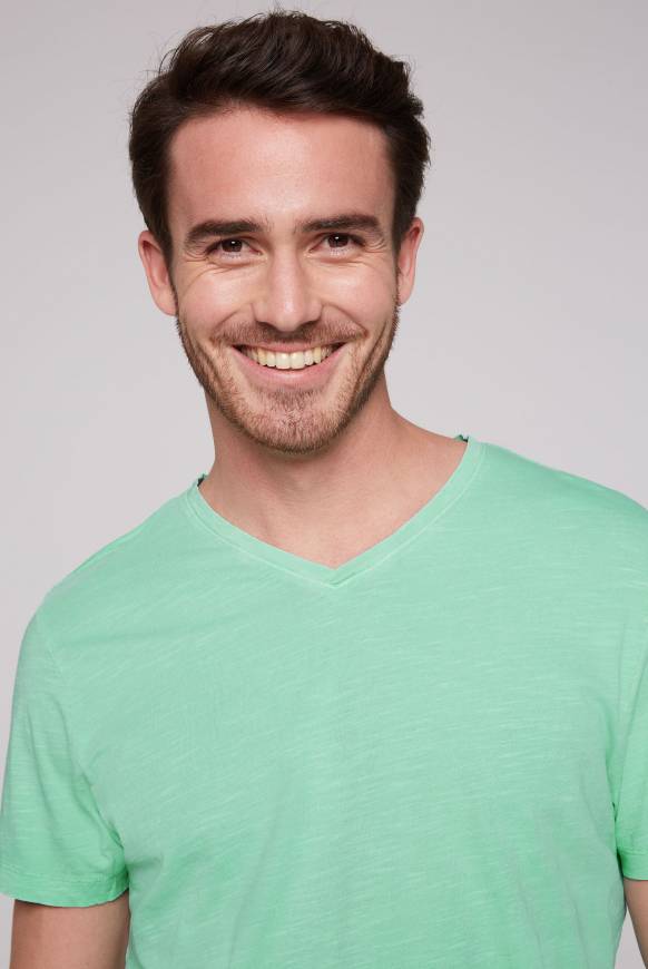 Soccx Basic T-Shirt mit V-Ausschnitt nordic green S Letzte 3 Tage