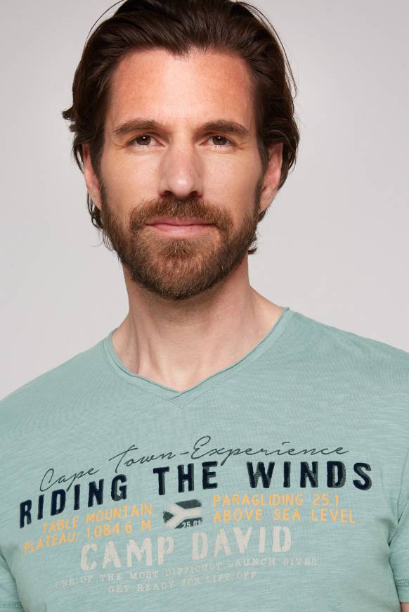 Soccx V-Shirt mit Flockprint teal Neueste Mode
