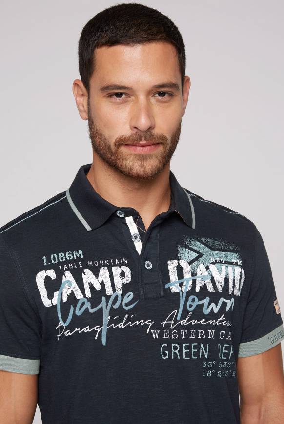 Soccx Kurzarmpolo mit Flockprint und Tapes blue navy Super Sparpreis