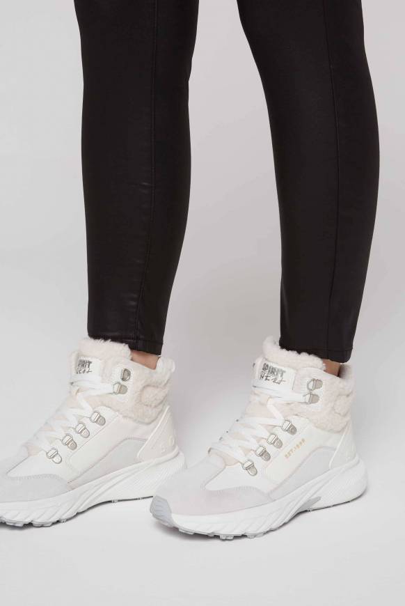 Soccx High Top Sneaker mit Kunstfell-Details ivory Begrenzte Freigabe