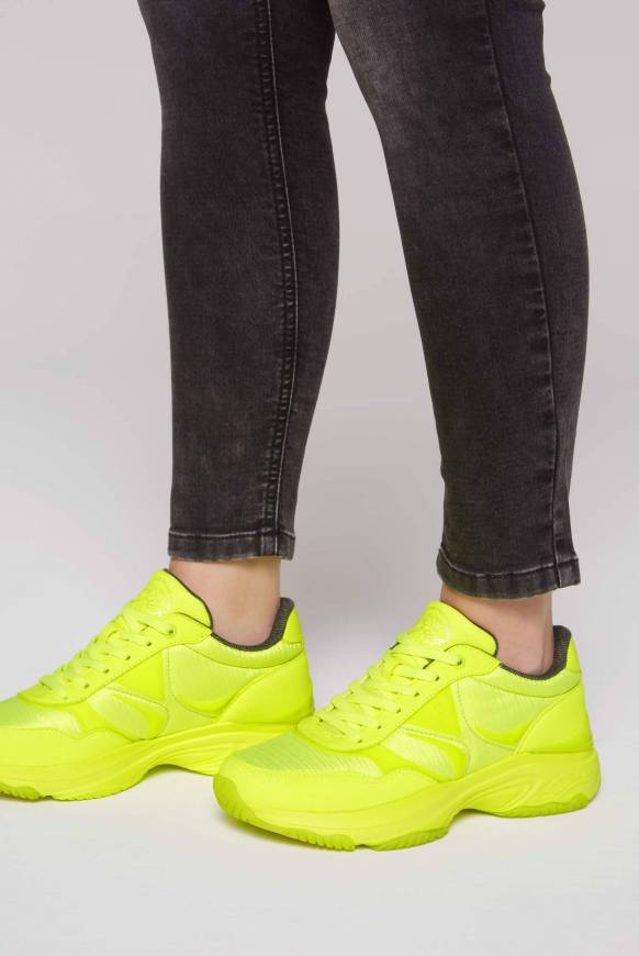 Soccx Fashion Sneaker im tonigen Materialmix neon lime Letzte 2 Tage