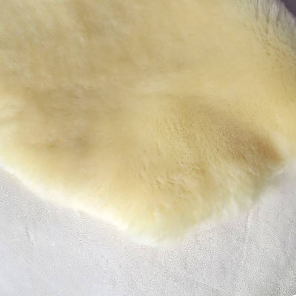 Sonia Originelli Babylammfell Medizinisch Gegeerbt Natur Teppich Fell Wochenangebot