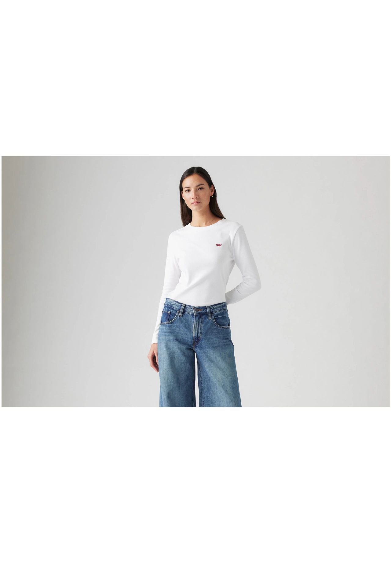 Levi's® Langarmshirt "Essential Housemark Long-Sleeve Tee" Baumwolle für Damen Tägliche Deals