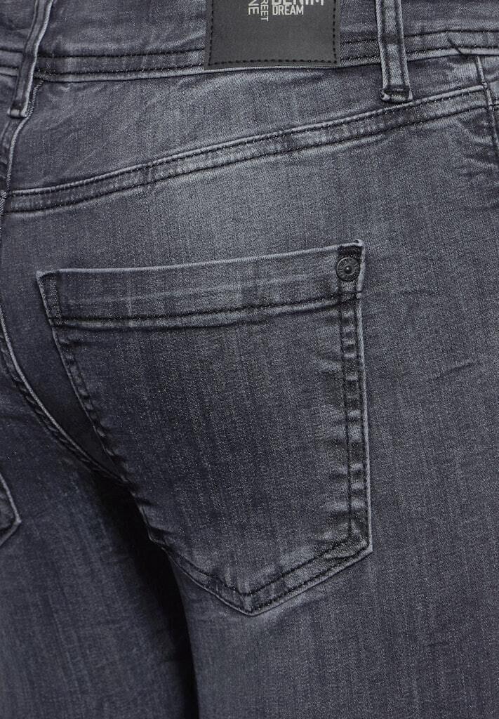 Street One Jeans Nur noch ein Tag übrig