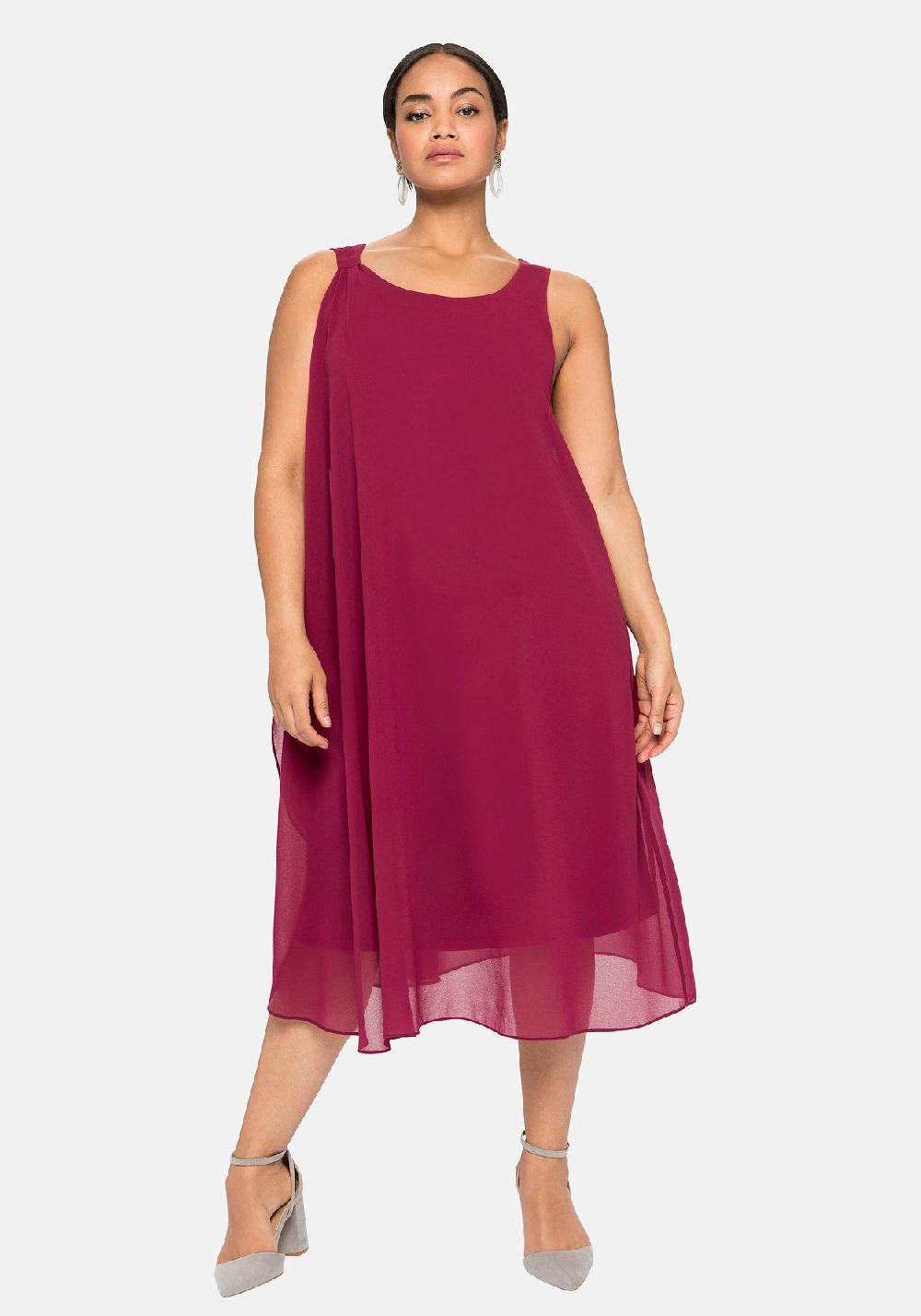 sheego Kleid in figurumspielender Passform 50% Rabatt mit kostenlosem Versand