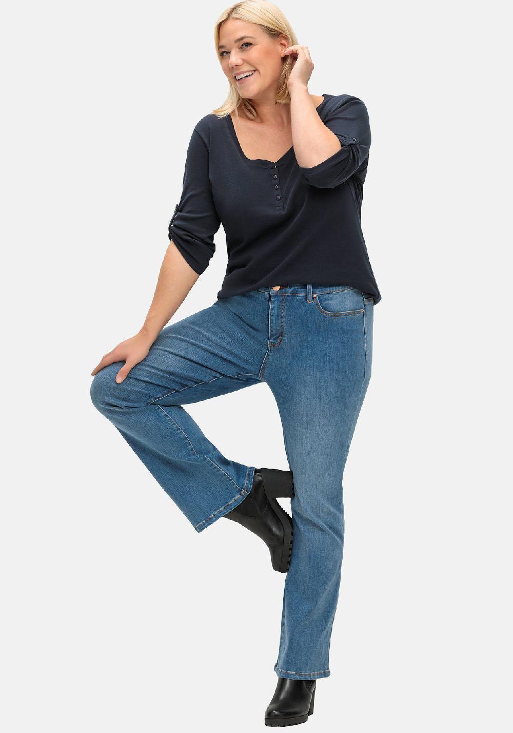 sheego Bootcut Stretch-Jeans mit Bodyforming-Effekt mit Bodyforming-Effekt Günstig kaufen