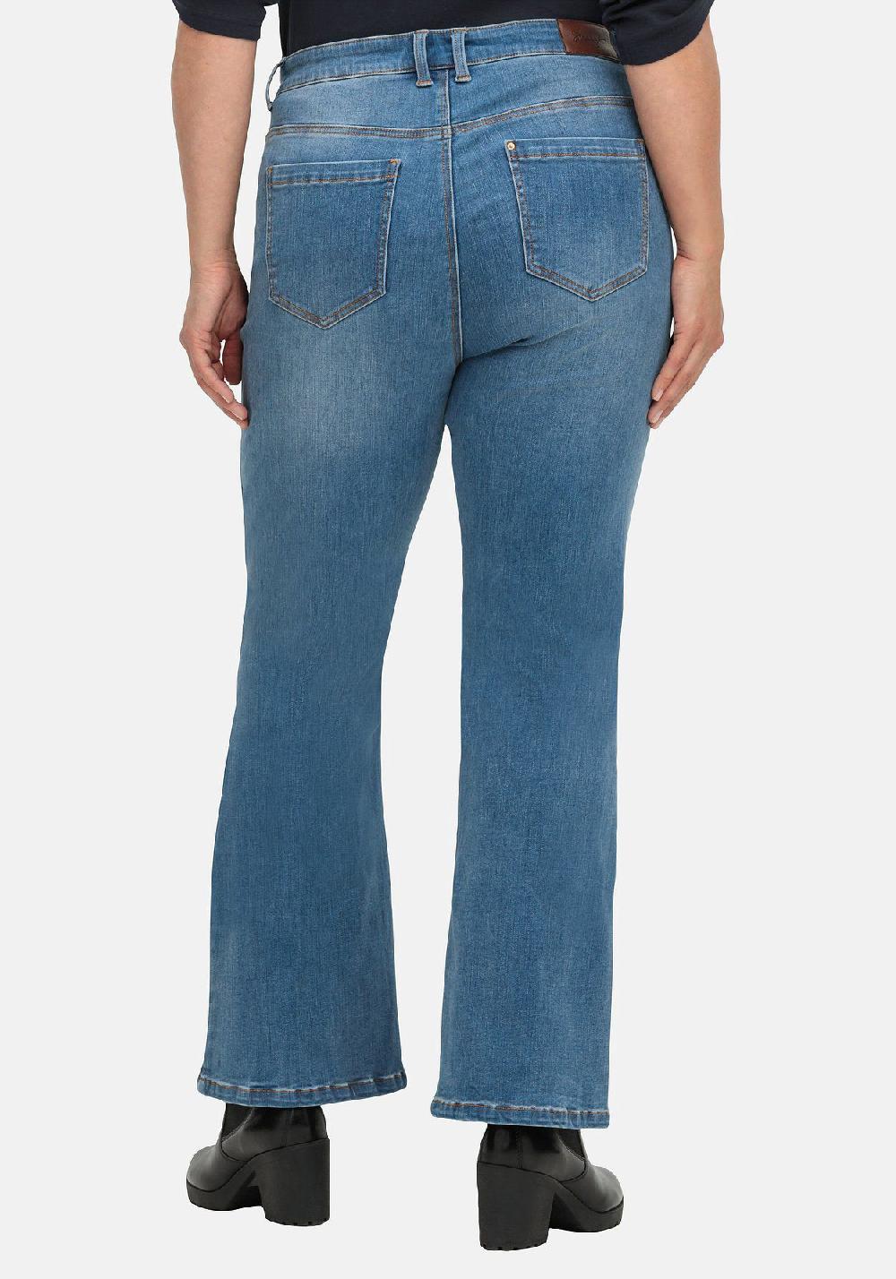 sheego Bootcut Stretch-Jeans mit Bodyforming-Effekt mit Bodyforming-Effekt Günstig kaufen