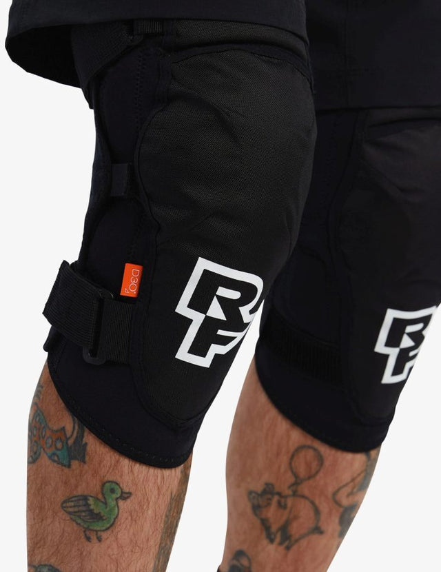 Race Face Race Face Ambush Knieschützer schwarz &vert; fahrrad.de Angebote