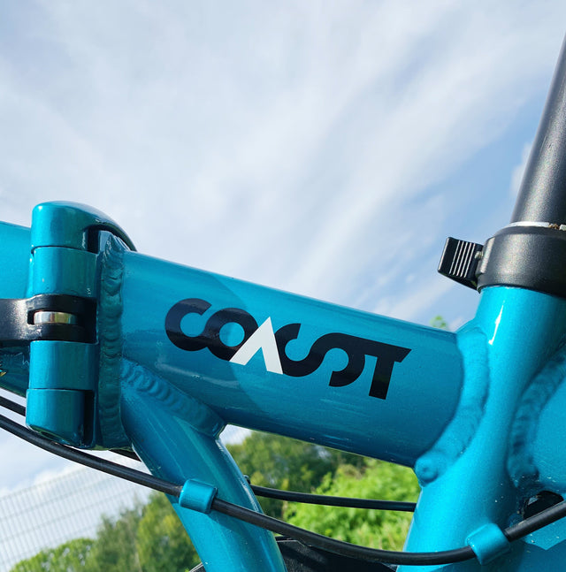 COAST Bikes COAST Bikes Klapprad Hightide No. 04 8-Gang Sky Blue &vert; fahrrad.de Limitierter Zeitrabatt