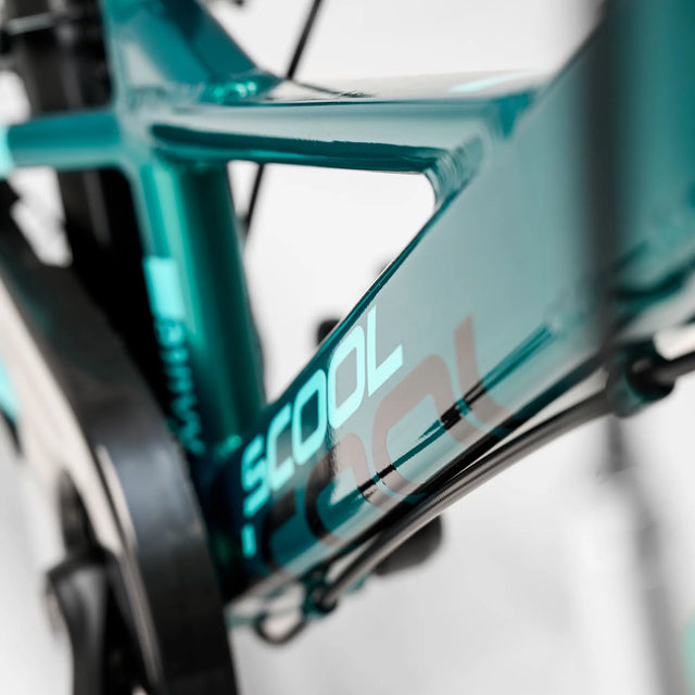 S'COOL S'COOL Junior Bikes XXlite EVO 16 Zoll 1-Gang Dark Green/Mint &vert; fahrrad.de Vatertagsangebot