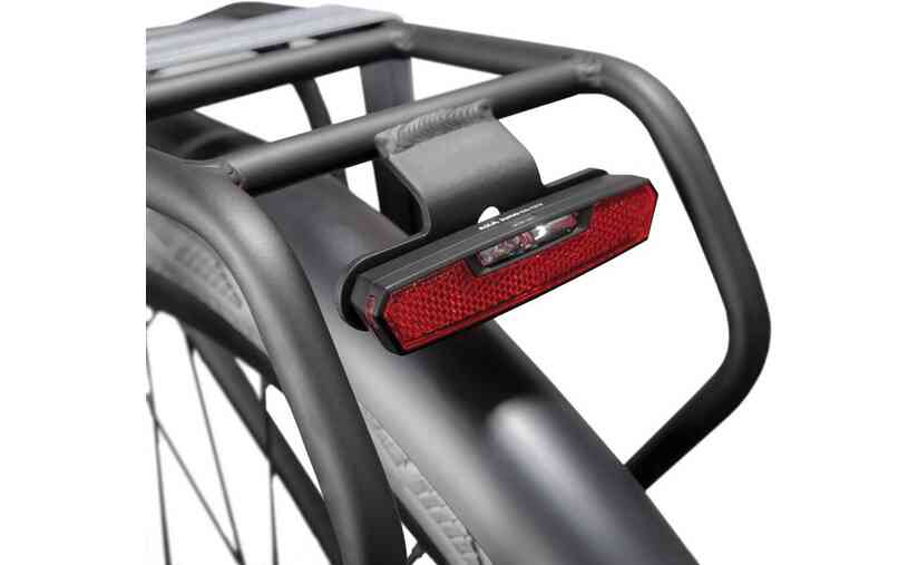 AXA Juno mit Bremslichtfunktion Rücklicht für E-Bike 6-12 V Sonderangebote
