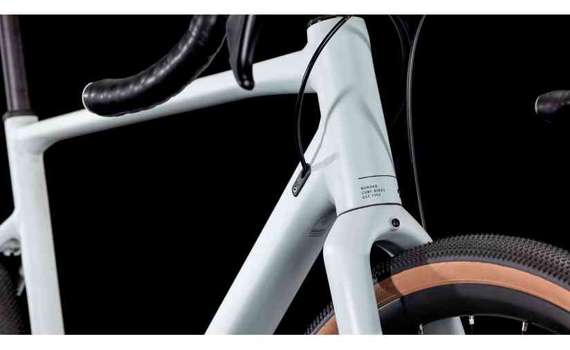 Cube Nuroad Race - 28 Zoll - Diamant - 2025 im Angebot