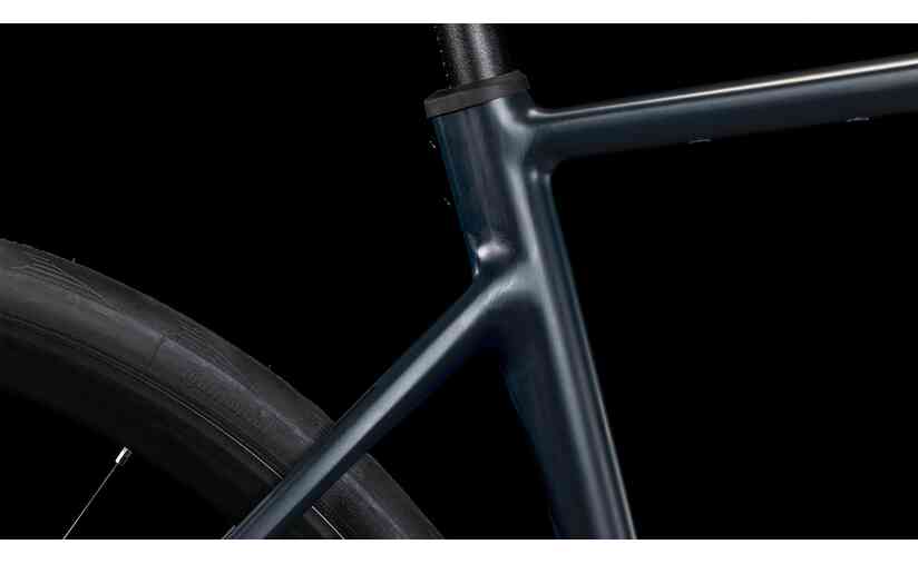 Cube Attain Race - 28 Zoll - Diamant - 2025 Saisonale Angebote